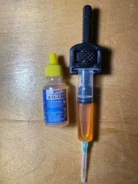 Distributeur de pâte à souder et flux Remix — photo 3