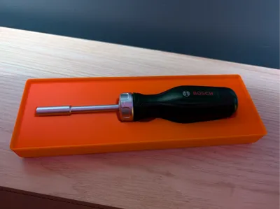 Gridfinity bin for Bosch ratchet screwdriver
