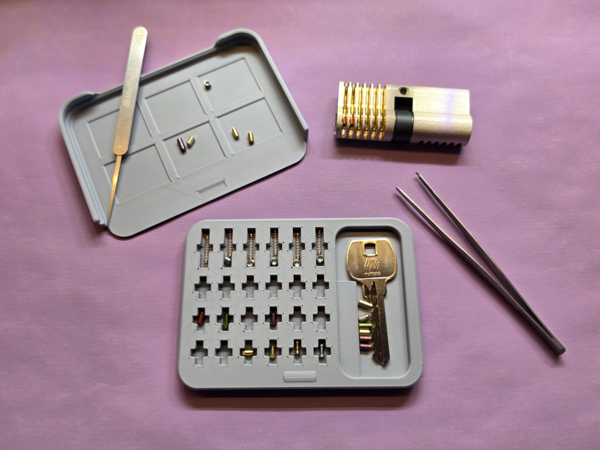 Compact Locksmith Pinning Tray with Cover
