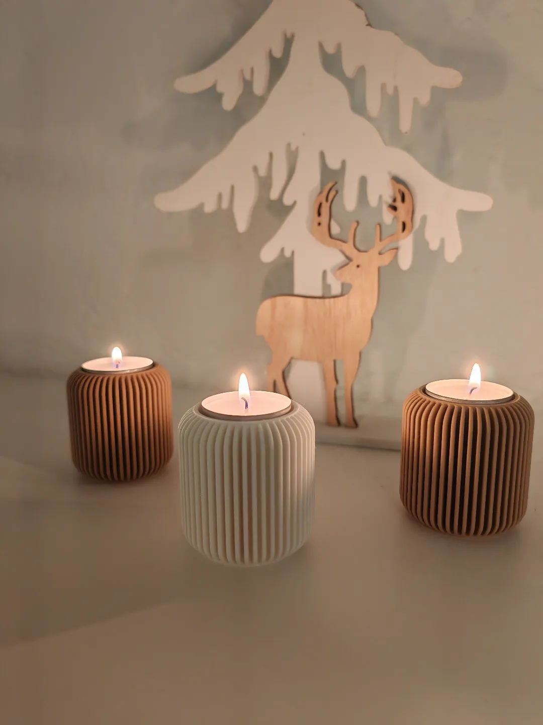Ribbed Modern Tealight Holder - different heights view 4