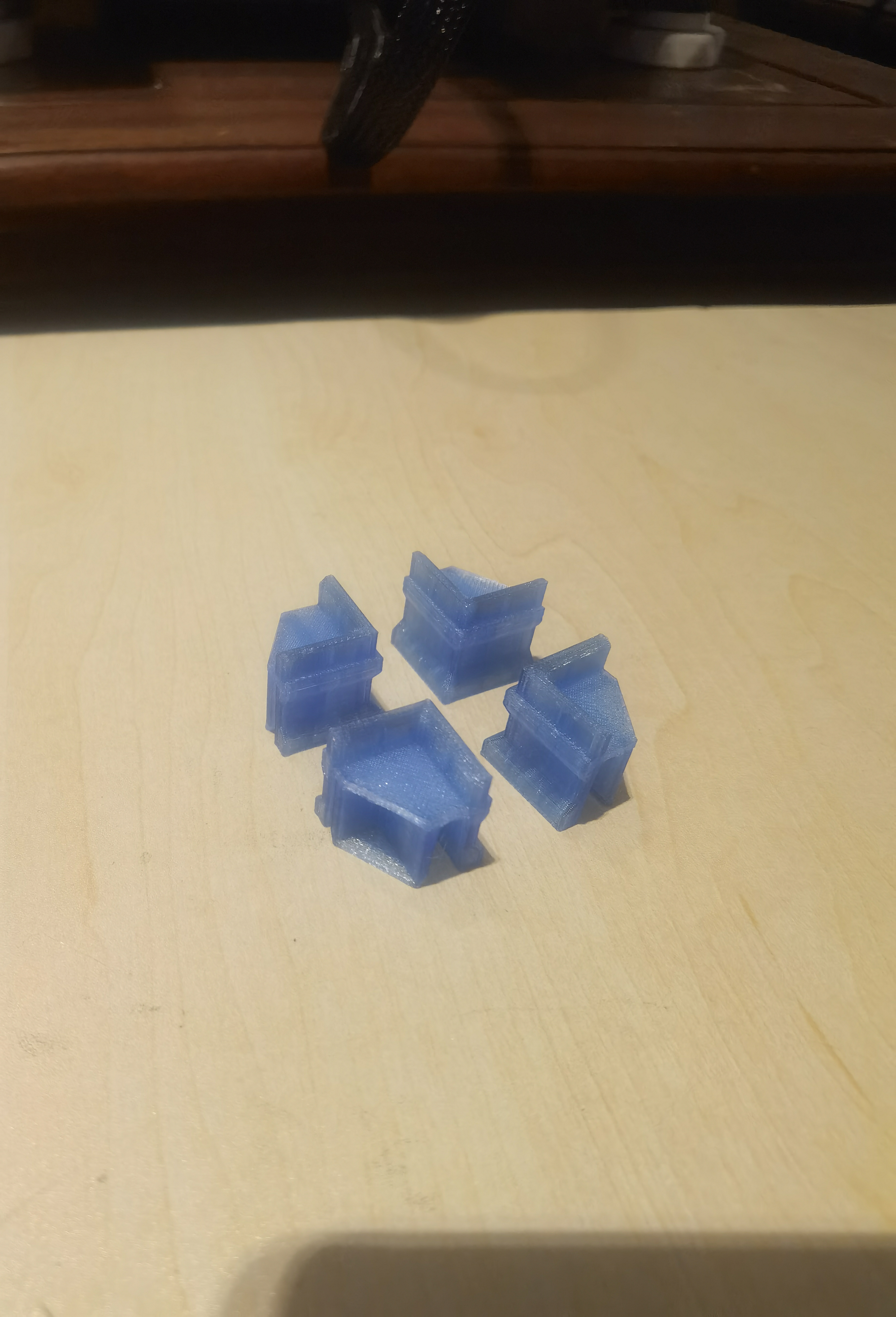 Miniatura 1 do modelo 3D 拓竹耗材包装纸盒专用角码