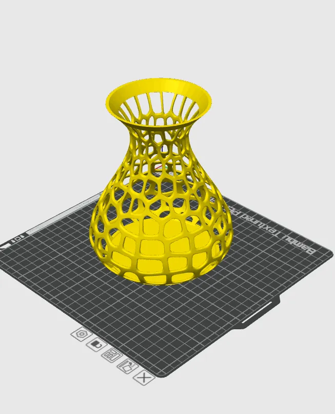 voronoi vase 