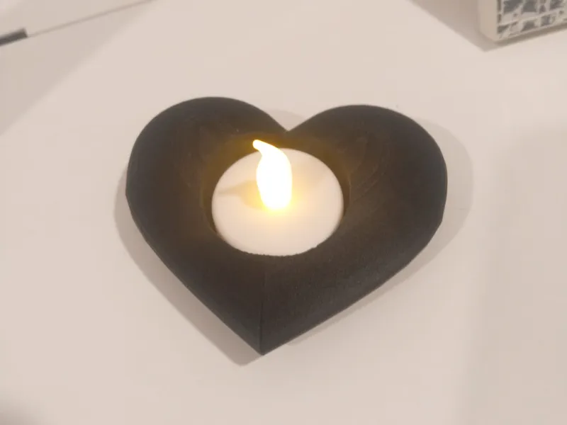 Tealight holder