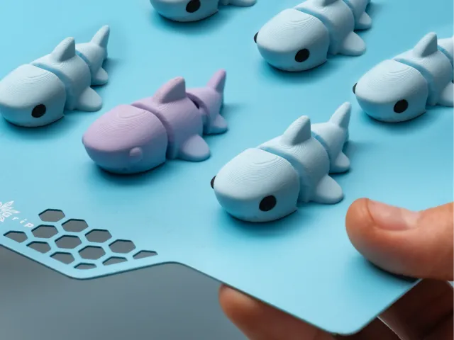 Mini Shark Articulated