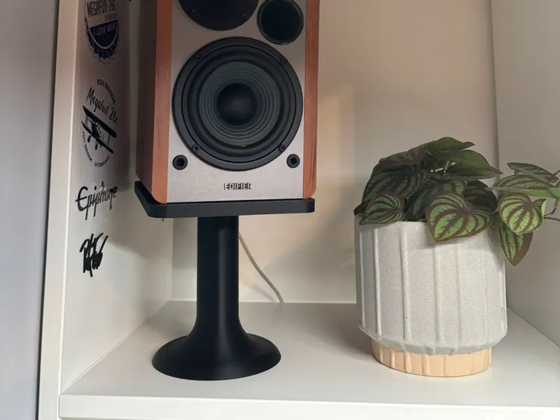 Edifier R1280DB Speaker Stand – 15° Downward Tilt