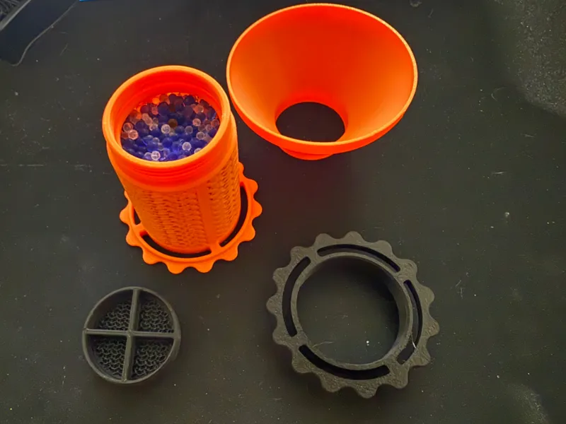 Desiccant Holder and Weight for Bambu Spools