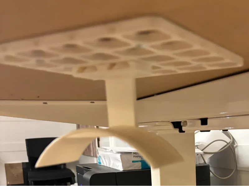 Underware 2.0 Headphone holder