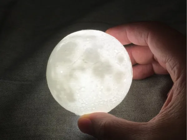 Lampe lune (15 cm)