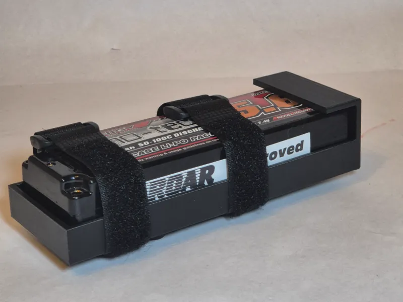 RC car battery holder with straps