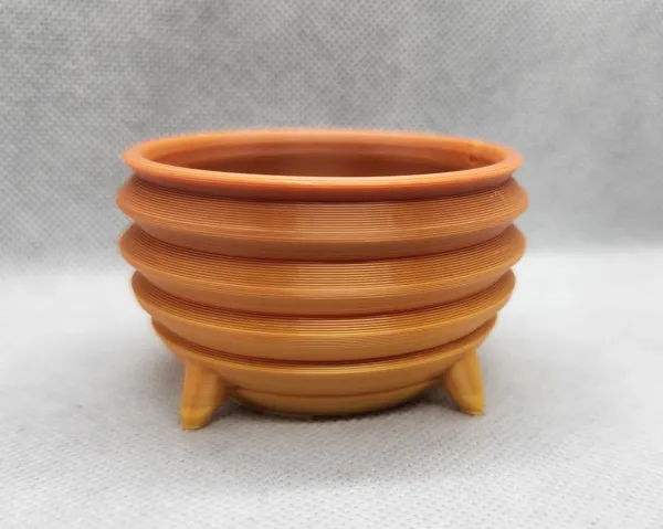 Chaudron déco à pattes