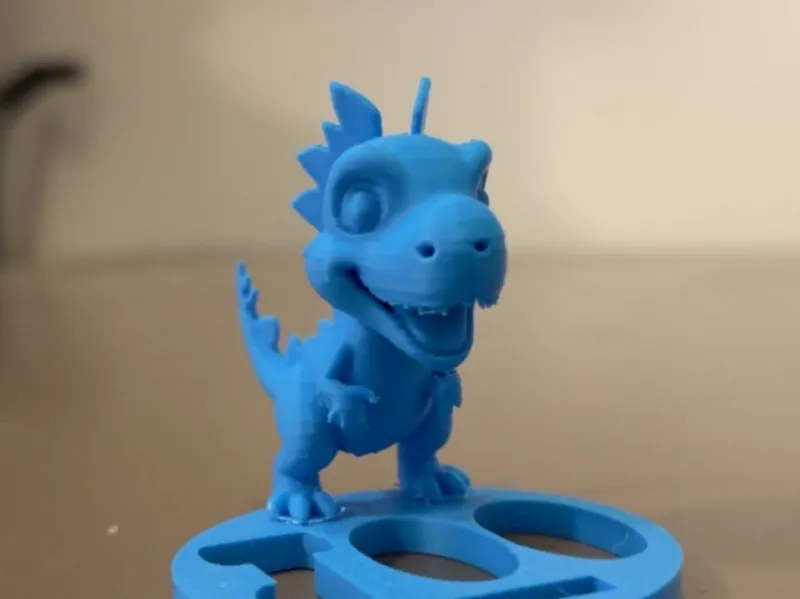 Söt liten dinosaurie