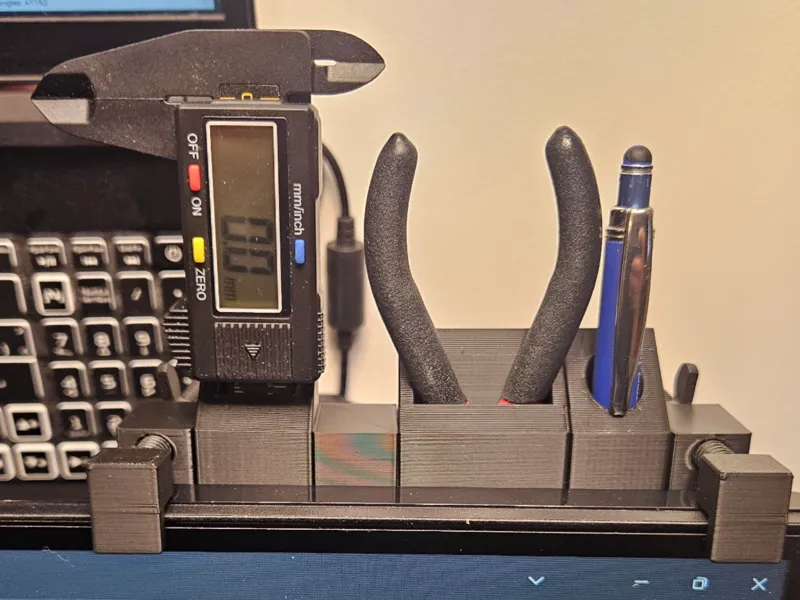 monitor caddie