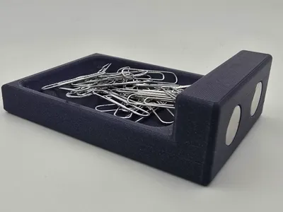No-Spill Magnetic Paperclip Tray