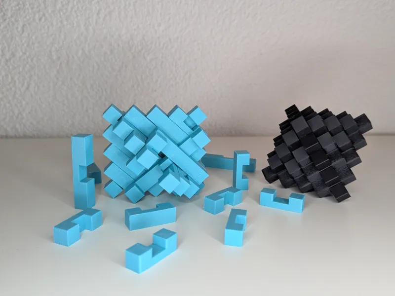 puzzle cube/crystal