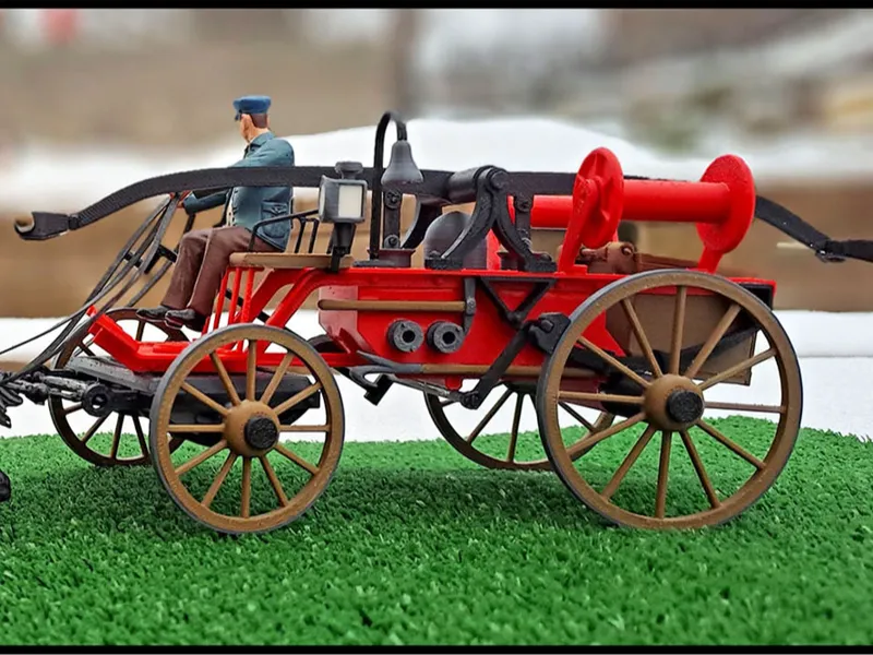 Horse-Drawn Hand-Pumped Fire Engine – 1900s Style