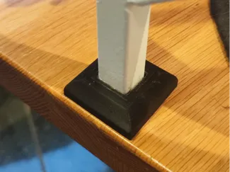 Abdeckung für Treppengeländer