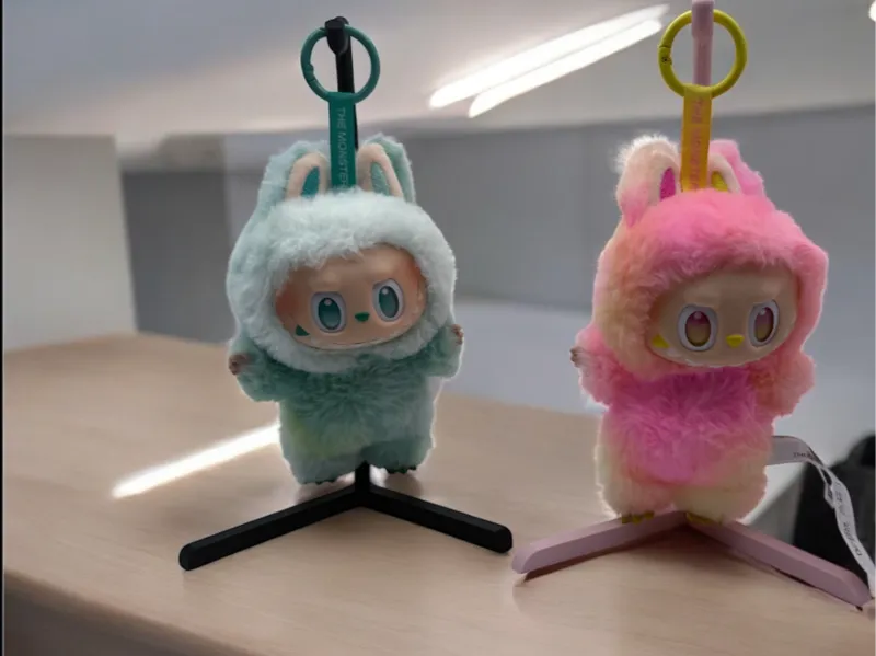 Plushy Stand
