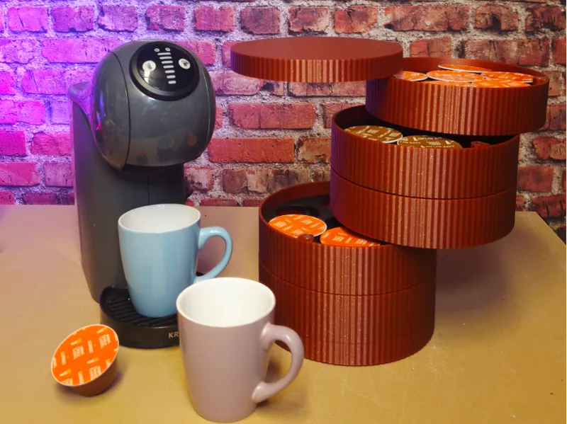 Coffee capsule holder