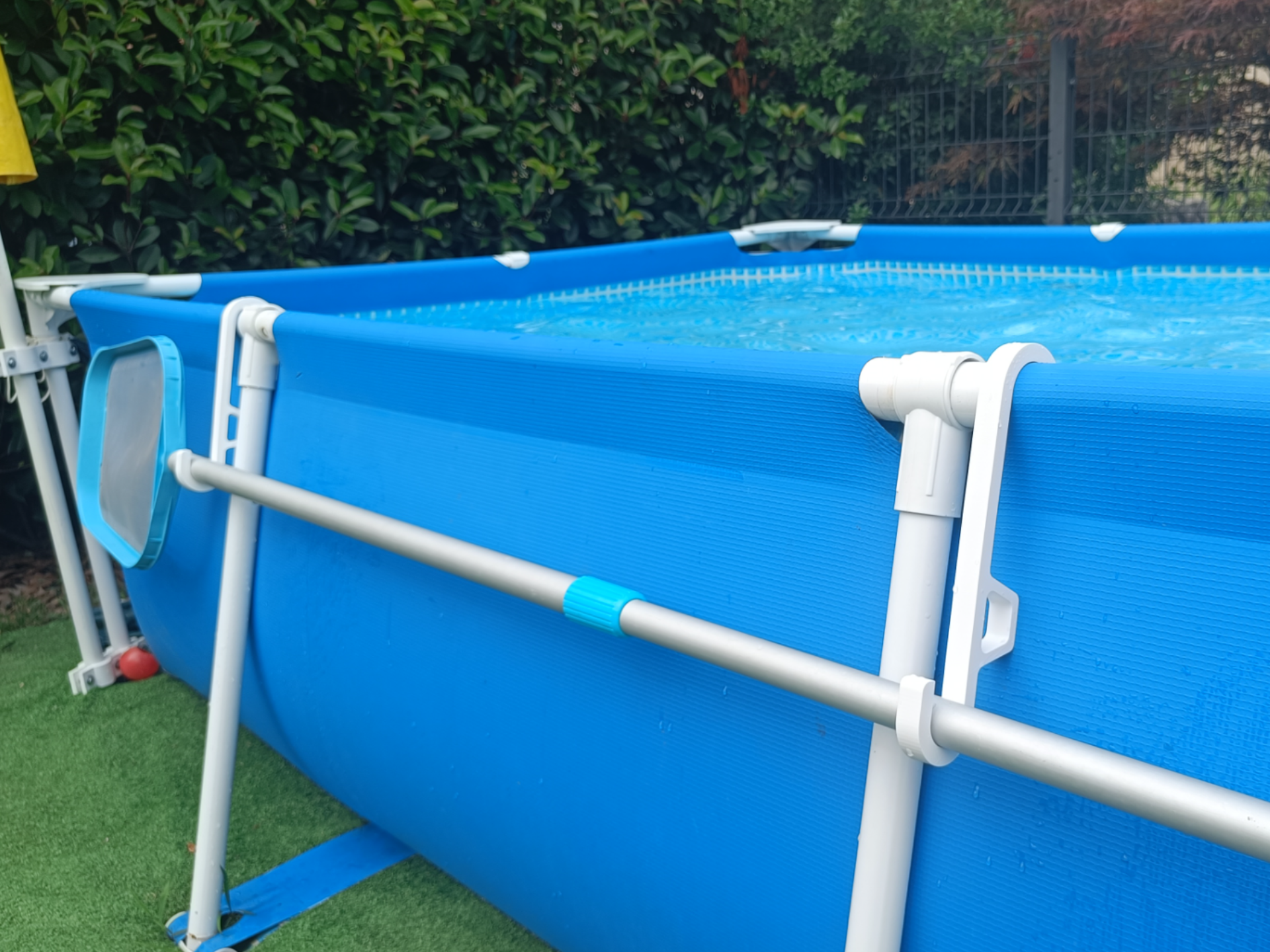 Pool pole hangers (Frame Mount) Intex/Bestway
