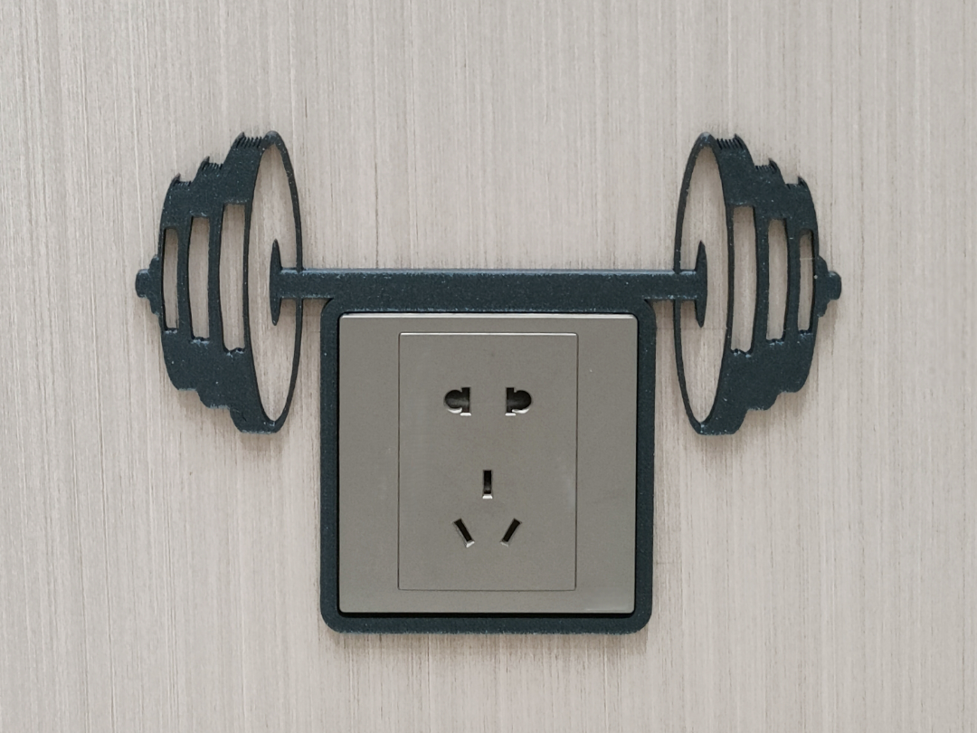 Miniatura 2 do modelo 3D 健身之力开关插座装饰框（单个打印仅55分钟，25克耗材，超力版和大力版）