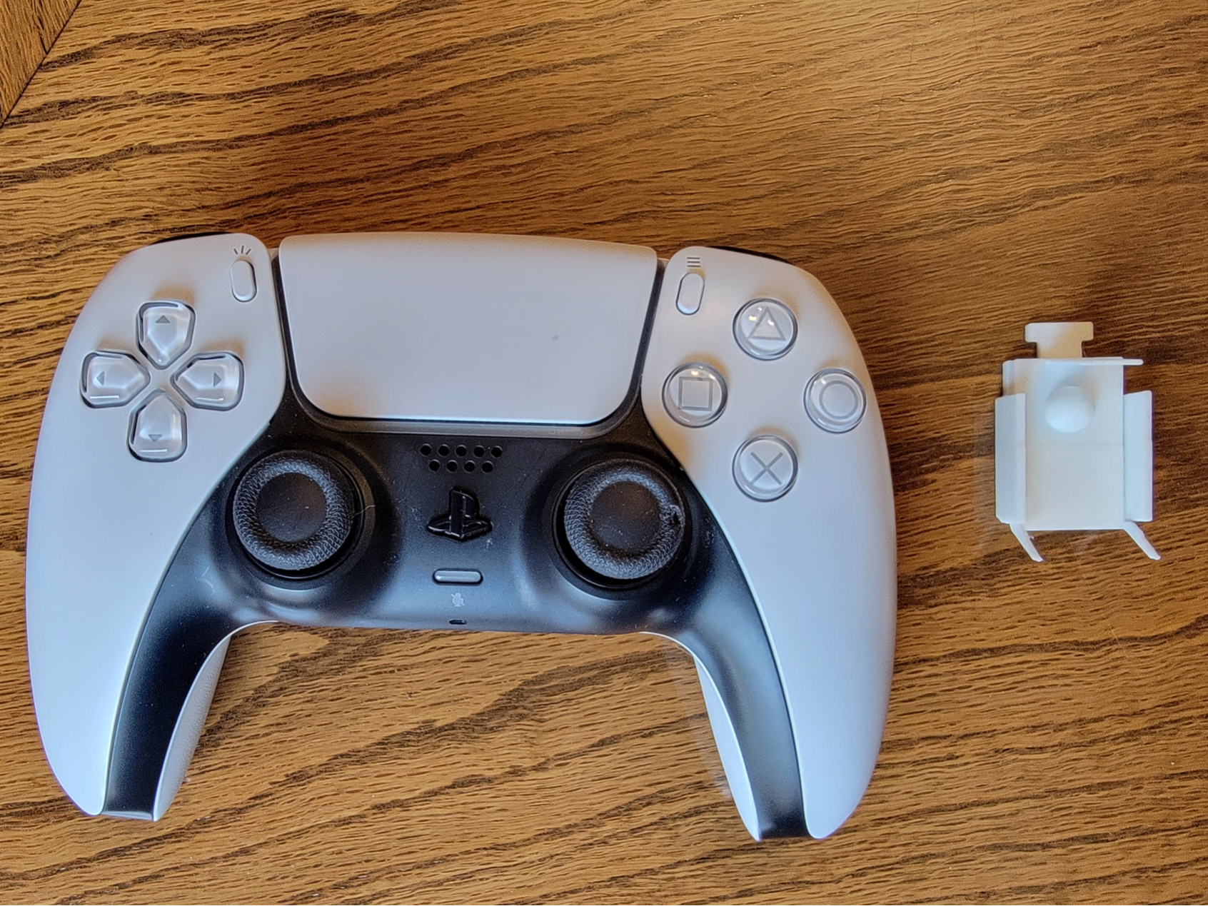 Playstation 5 Button Holder