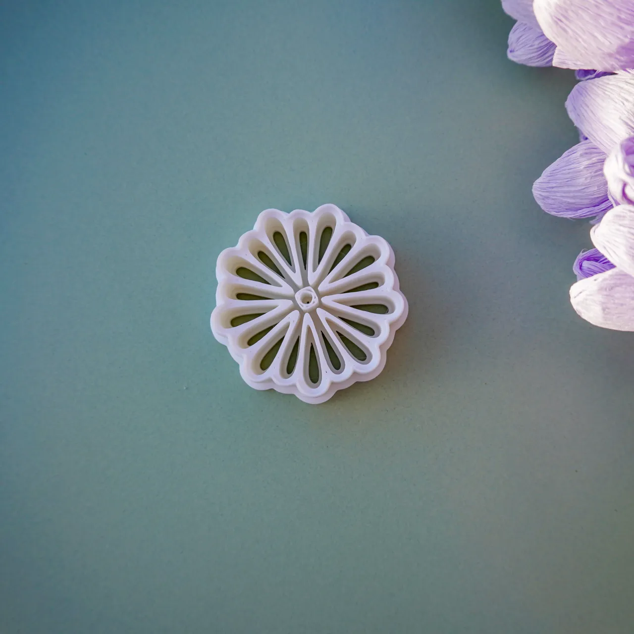 Flower Clay Cutter For Earrings Necklaces view 2