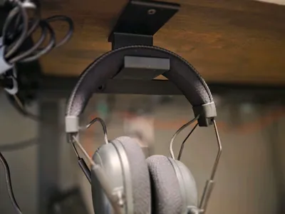 Razer BlackShark v3 Pro Headset Desk Clip