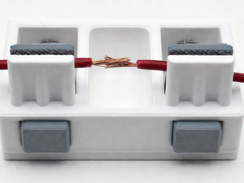 Slide Soldering Clamp - Fast Print Fast Assembly