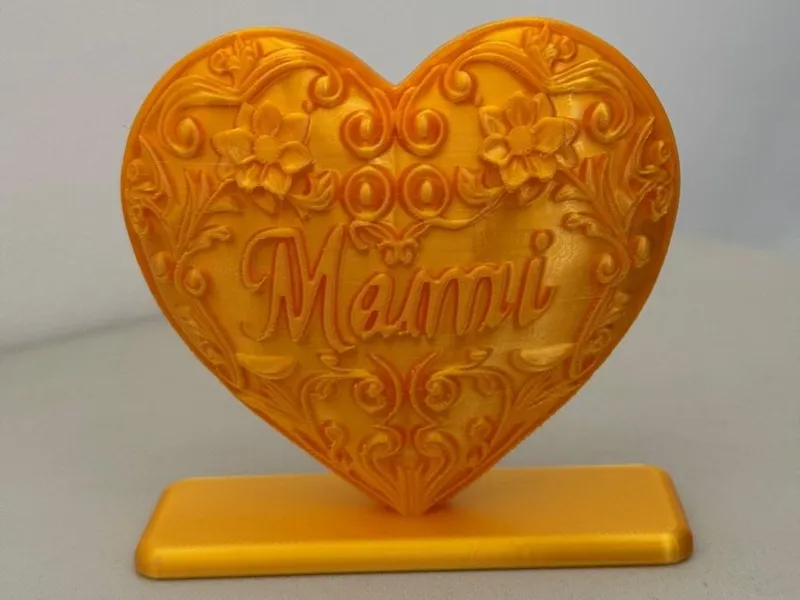 Herz mit der Inschrift Mami