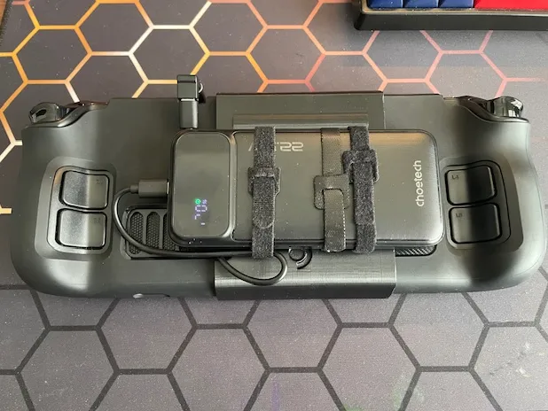 Battery Holder for Steam Decks with Spigen Case