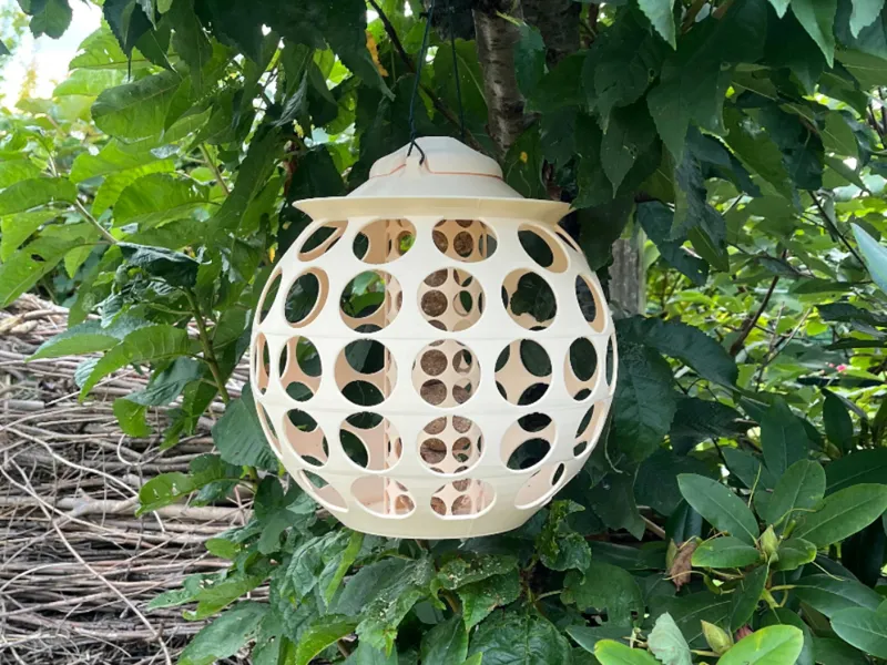 Bird Feeder Station for Fat Balls