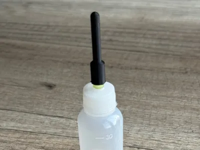(syringe) Needle cap for oil bottle