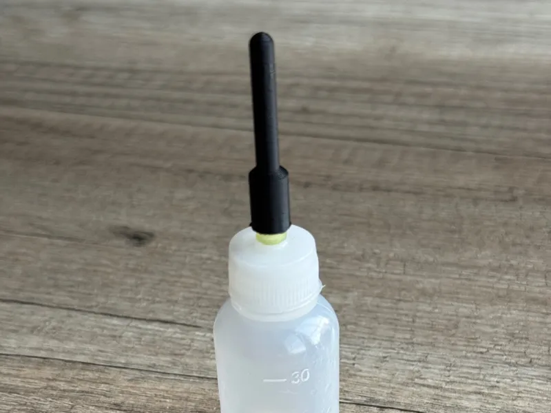 (syringe) Needle cap for oil bottle