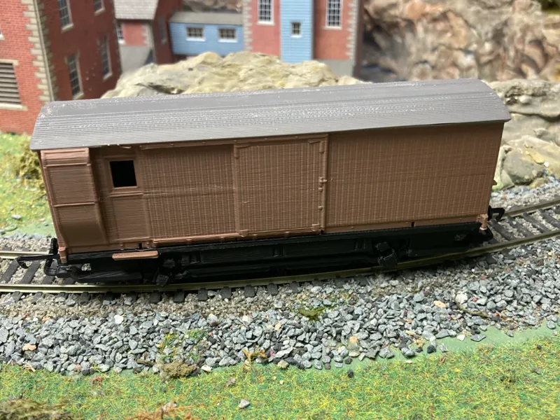 OO Gauge Model Railway - 8T Brake Van