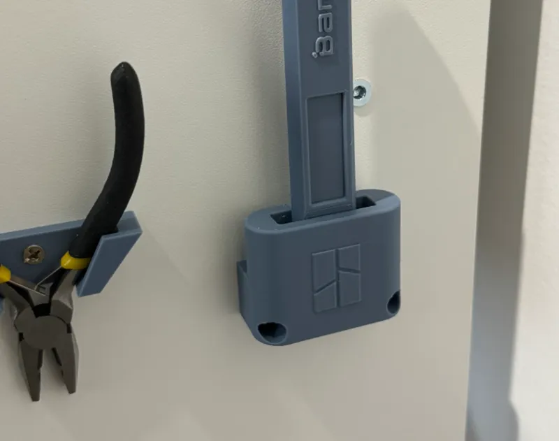 Bambu Scraper Case - To the wall with screws