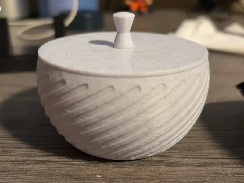 Snack Bowl with lid and handle