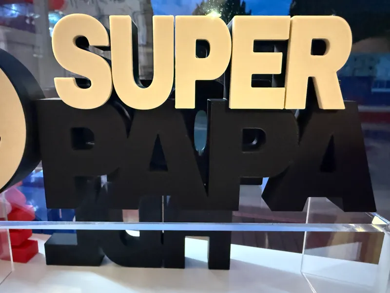 Super Papa Schriftzug
