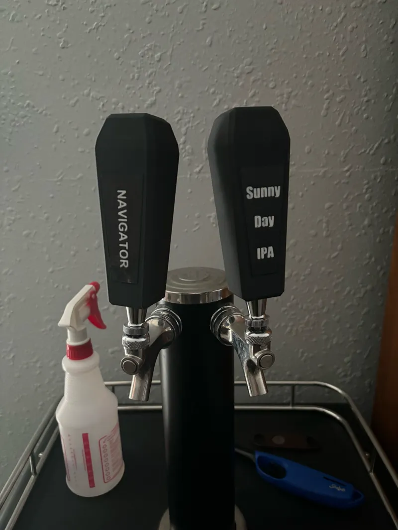 Beer Tap Handles with Magnetic Labels