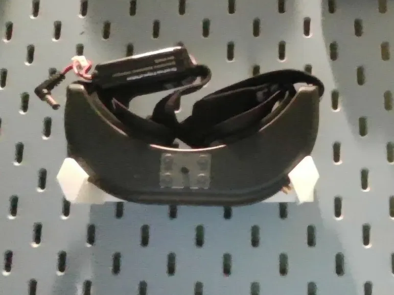 fatshark goggles holder for IKEA skadis