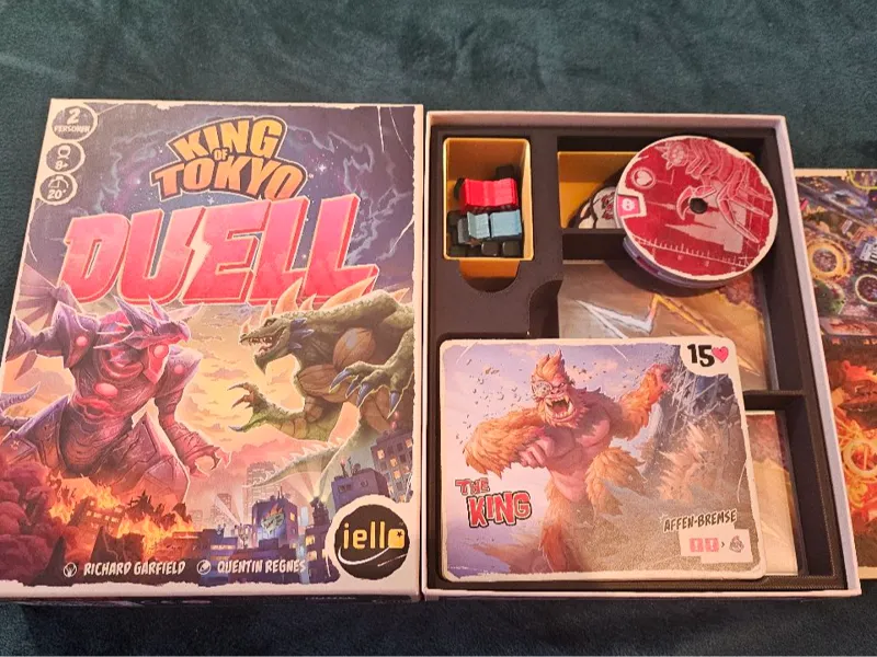 King of Tokyo Duel Insert *sleeved*