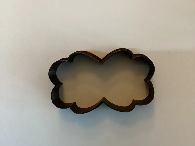 Butterfly scalloped plaque