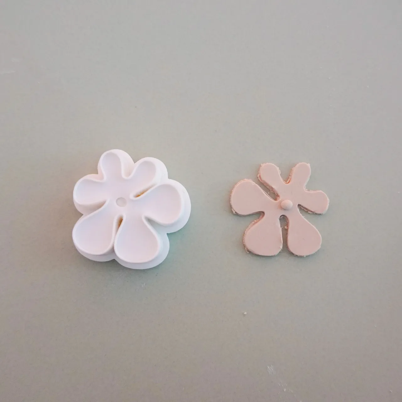 Flower Polymer Clay Cutter Earrings Necklaces view 3