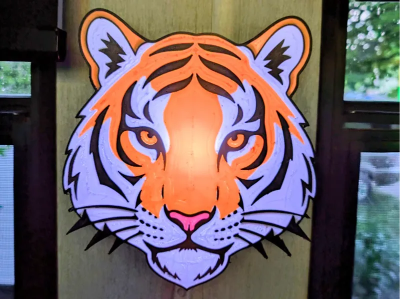 Tiger Wall Lamp