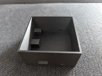 Box without faceplace