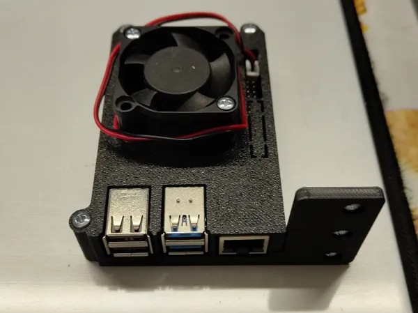 Support rack pour Raspberry Pi 4 avec ventilateur en option