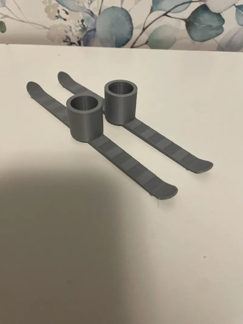 Finger Skis (Scalable)
