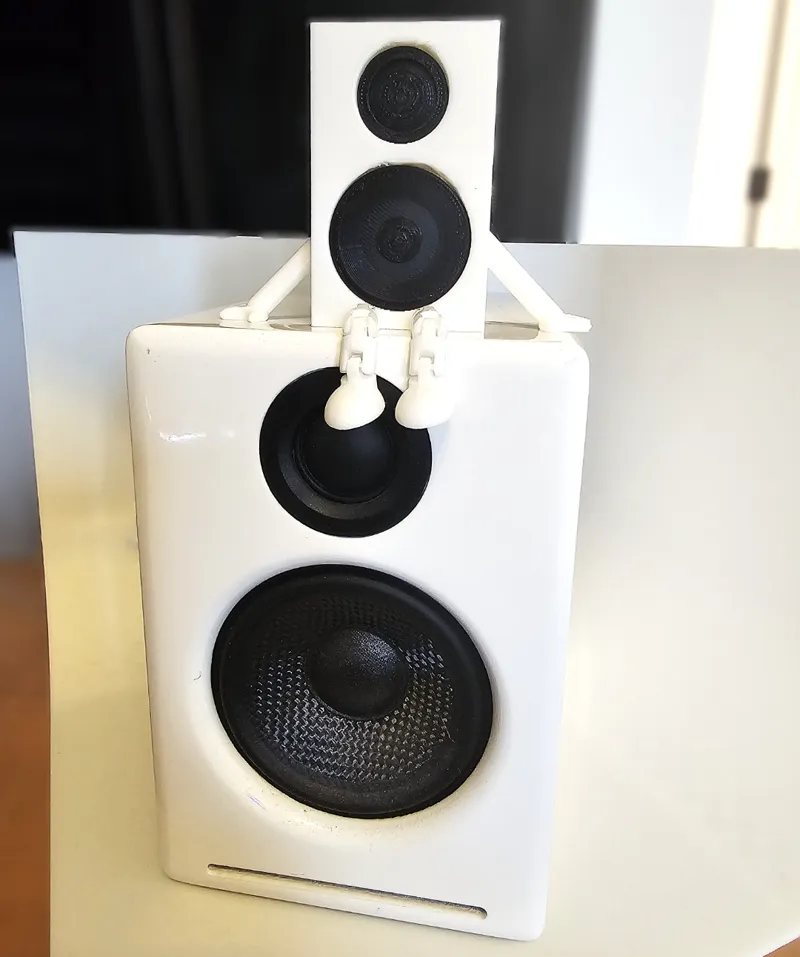 Speaker Buddy - Articulated Desktop Speaker