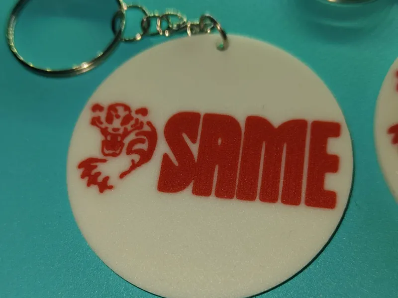 portachiavi same ..same key ring...