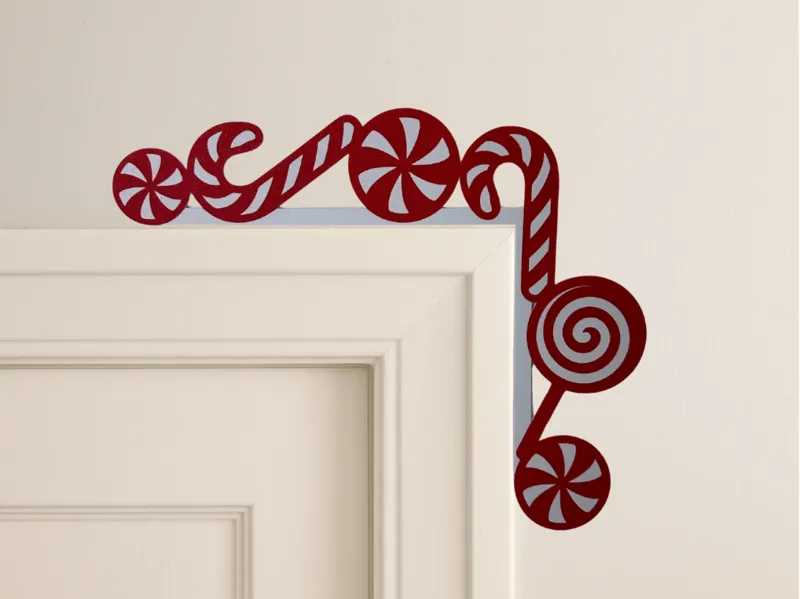 CHRISTMAS CANDY CANE DOOR CORNER