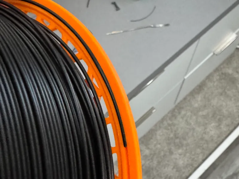 Spool Holder with filament clip